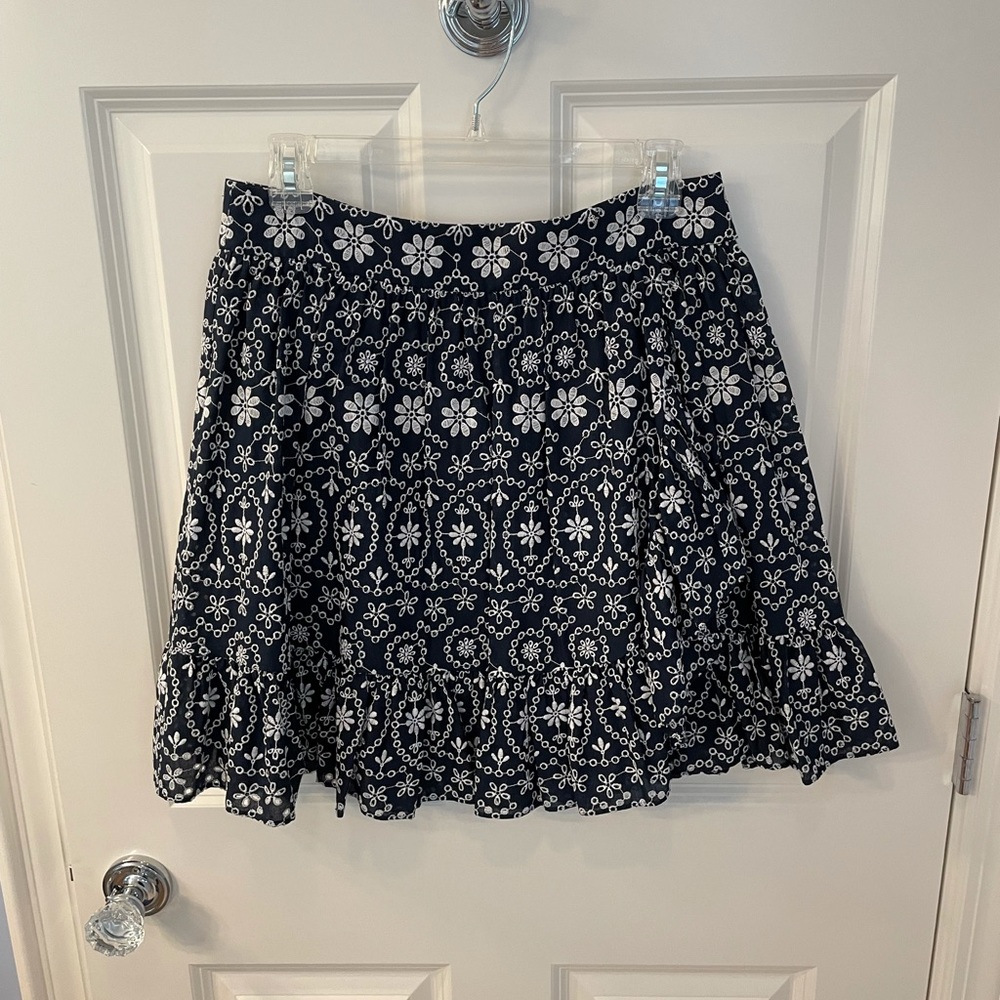 Kate spade embroidered skirt